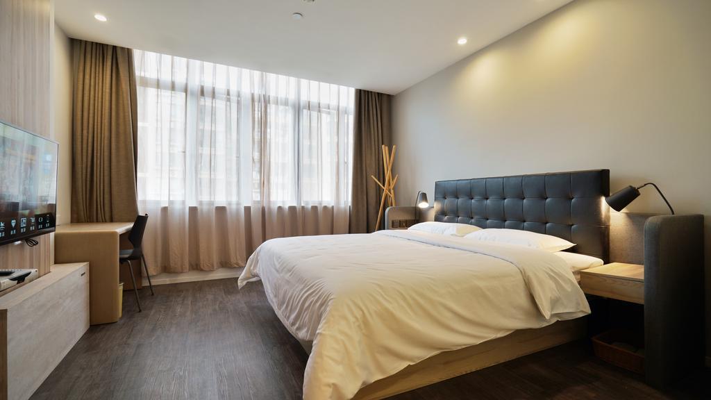 Hanting Premium Hotel Shanghai South Xizang Road Екстериор снимка