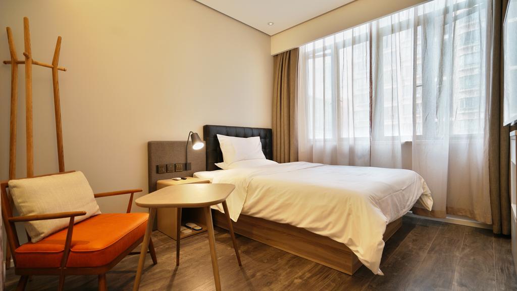 Hanting Premium Hotel Shanghai South Xizang Road Екстериор снимка